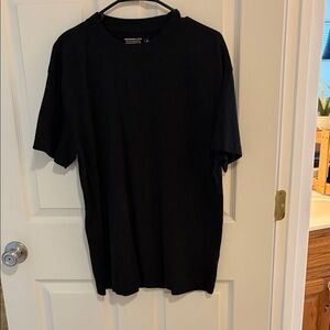 Abercrombie & Fitch Men's Black Short Sleeve Tee